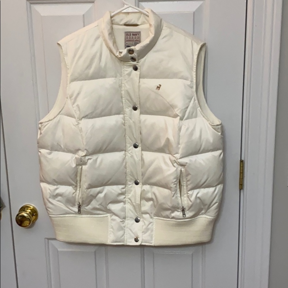 Women’s plus polyester/down and feathers vest